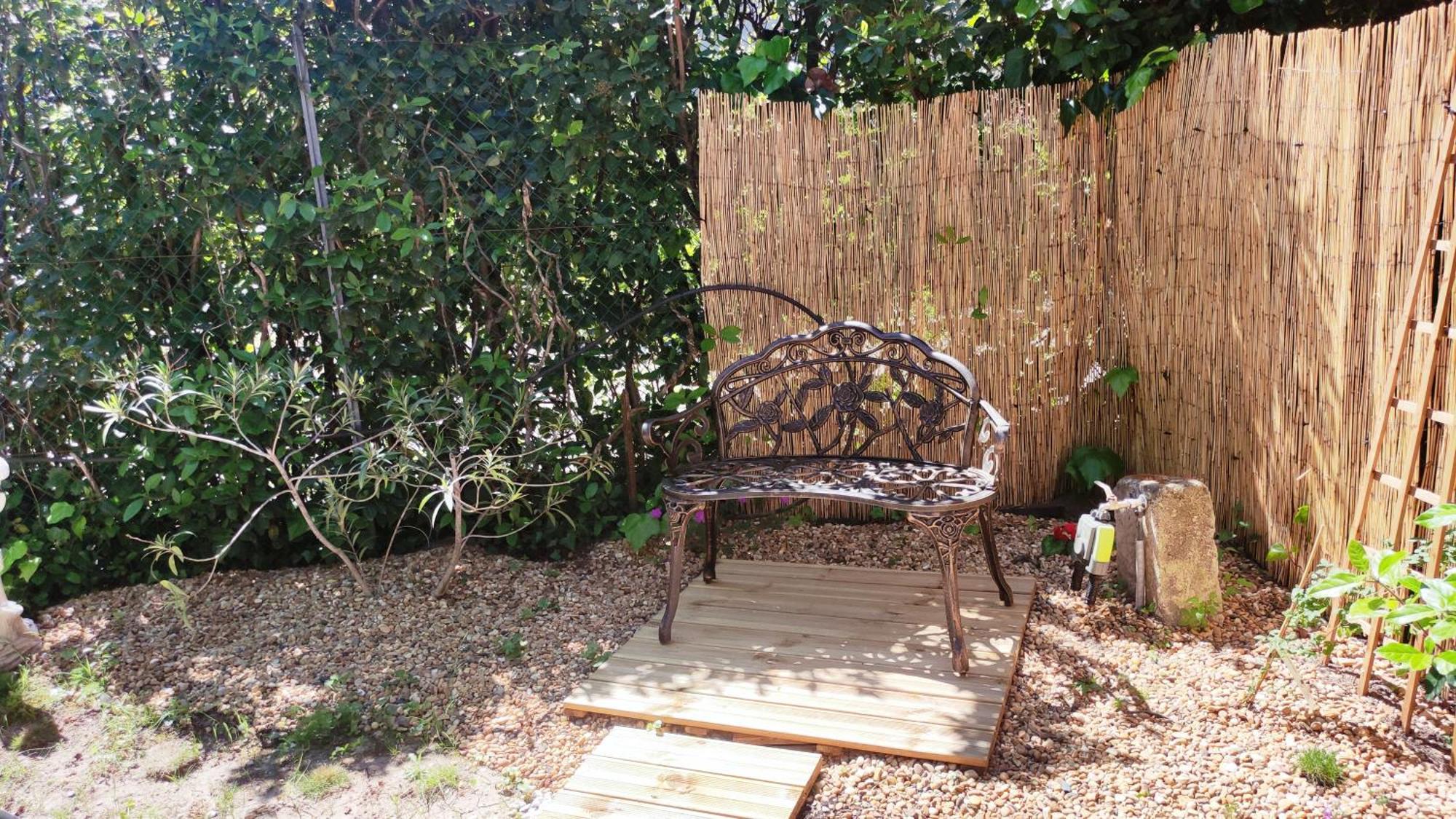 Le Jardin Des Rocailles - Villa 4 Chambres Climatisee Avec Piscine A Deux Pas D'Avignon Вильнёв-ле-Авиньон Экстерьер фото