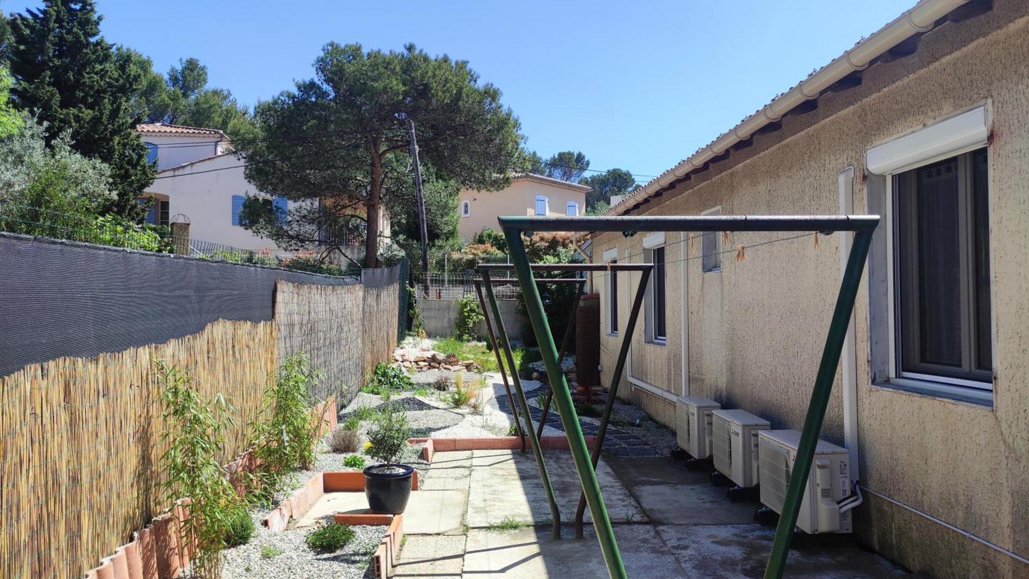 Le Jardin Des Rocailles - Villa 4 Chambres Climatisee Avec Piscine A Deux Pas D'Avignon Вильнёв-ле-Авиньон Экстерьер фото